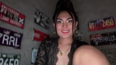Snapshot of cathy_sanches chatting on December 2024 11:07:02 AM cathy online show from December 2024 11:07:02 AM