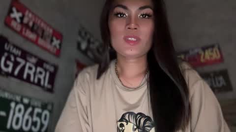 Snapshot of cathy_sanches chatting on January 2025 06:03:02 PM cathy online show from January 2025 06:03:02 PM