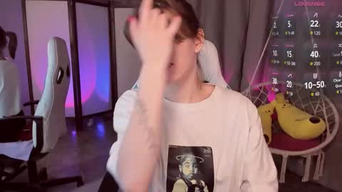 Snapshot of cathybarnes chatting on October 2025 03:32:02 AM cathybarnes online show from October 2025 03:32:02 AM