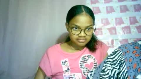 Snapshot of cathyxlisa chatting on October 2025 06:19:01 AM CathyXLisa online show from October 2025 06:19:01 AM