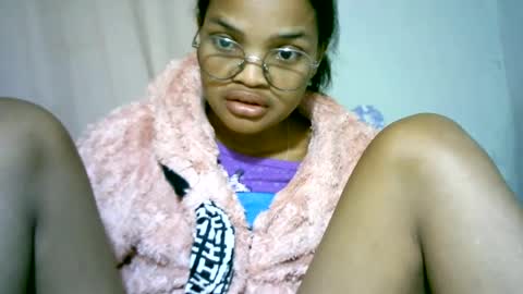 Snapshot of cathyxlisa chatting on June 2026 10:56:02 AM CathyXLisa online show from June 2026 10:56:02 AM