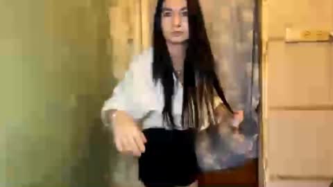 Lola online show from December 2025 09:10:02 PM