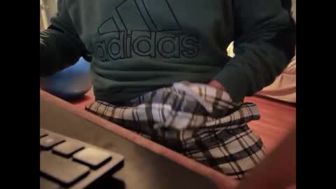 Snapshot of catmandoo21001 chatting on January 2025 01:45:02 AM catmandoo21001 online show from January 2025 01:45:02 AM