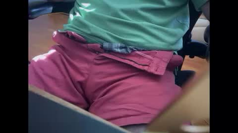 Snapshot of catmandoo21001 chatting on October 2025 03:42:01 PM catmandoo21001 online show from October 2025 03:42:01 PM