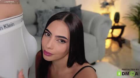Snapshot of catrina26_ chatting on February 2025 07:06:01 PM IG soycatrinaoficial online show from February 2025 07:06:01 PM