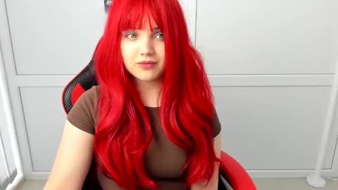 Catrine online show from April 2026 06:39:01 AM