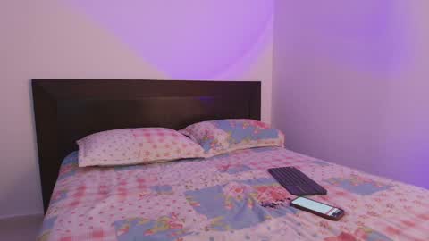 Psycatt online show from April 2026 10:18:02 AM