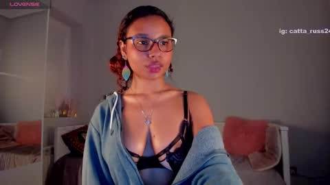 Snapshot of cattaleya_russ chatting on January 2025 10:38:02 AM catta 3 online show from January 2025 10:38:02 AM