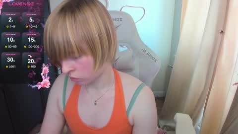 cattie_w_ online show from March 2026 02:06:02 AM