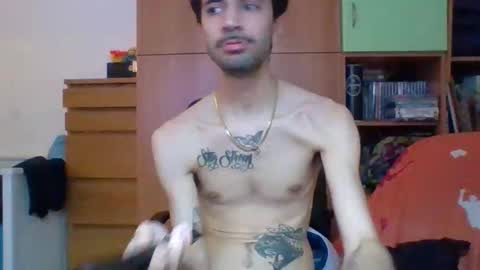 cazzone98italiano online show from November 2025 09:52:02 PM