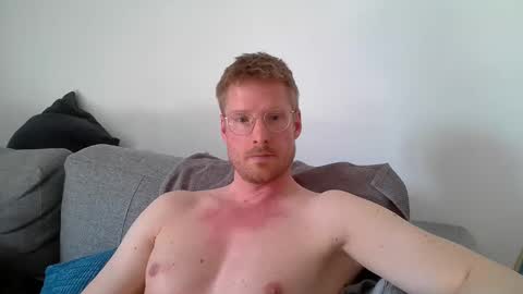 Snapshot of ccloser87 chatting on April 2026 03:35:02 PM ccloser87 online show from April 2026 03:35:02 PM