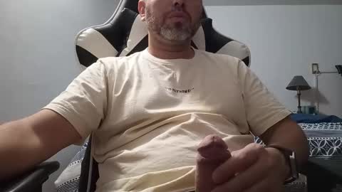 Snapshot of ccmhp1 chatting on April 2026 02:22:02 AM Tomys online show from April 2026 02:22:02 AM