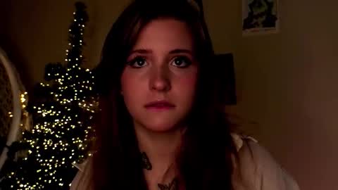 Lina  online show from January 2026 07:05:02 PM