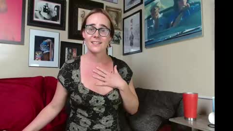 Cecily Saint Claire online show from October 2025 12:17:01 PM