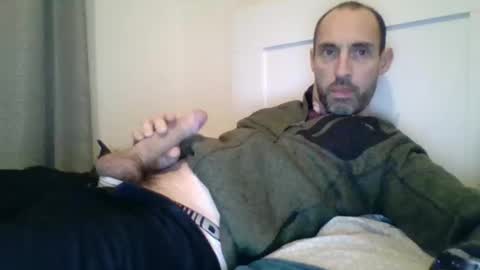 cedric223 online show from December 2024 06:27:02 PM