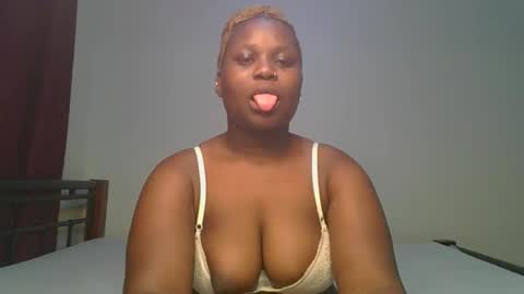 ceepretty25 online show from February 2026 11:53:01 AM