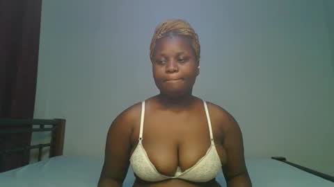 ceepretty25 online show from February 2026 12:02:01 PM