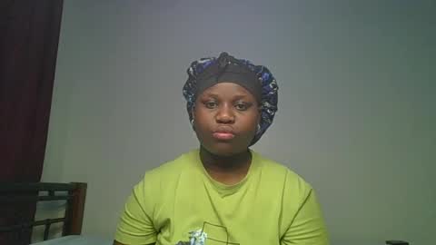 Snapshot of ceepretty25 chatting on July 2026 01:20:02 AM ceepretty25 online show from July 2026 01:20:02 AM