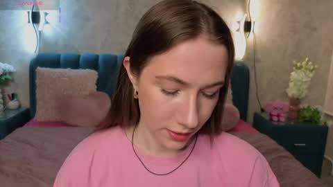 Josie Manesi online show from March 2026 05:52:01 AM