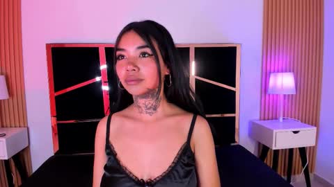 Snapshot of celeeste18 chatting on November 2025 02:32:01 AM Celeeste18 online show from November 2025 02:32:01 AM