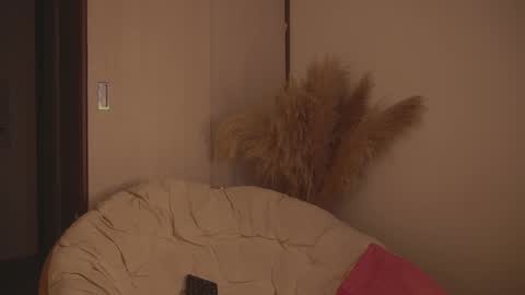 Diane Independent model online show from March 2025 08:23:02 PM