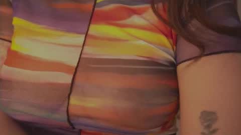 Diane Independent model online show from September 2025 09:04:01 PM