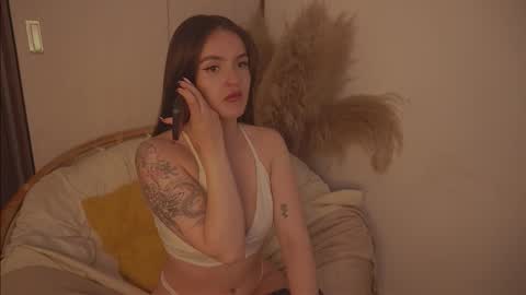 Snapshot of celeste_angel1 chatting on October 2025 09:04:02 PM Diane Independent model online show from October 2025 09:04:02 PM