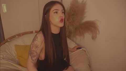 Snapshot of celeste_angel1 chatting on November 2025 08:20:02 PM Diane Independent model online show from November 2025 08:20:02 PM