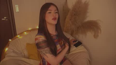 Snapshot of celeste_angel1 chatting on November 2025 08:52:01 PM Diane Independent model online show from November 2025 08:52:01 PM