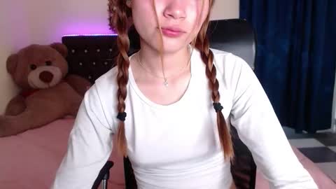 C E L E S T E  online show from March 2026 01:48:02 PM