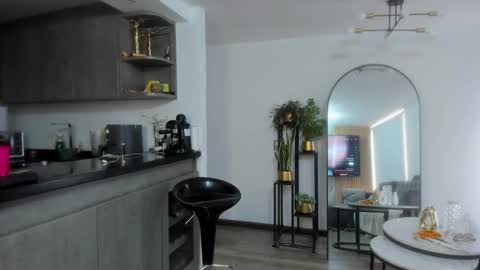 mia  sofiabohorquez INSTAGRAM online show from January 2026 04:45:01 PM