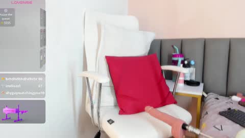 Snapshot of celeste_smmith_ chatting on February 2025 02:53:01 AM celeste_smmith_ online show from February 2025 02:53:01 AM