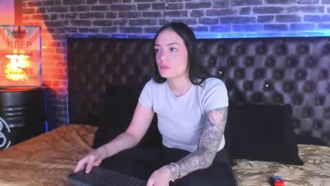 celeste_starsss online show from May 2026 09:05:02 PM