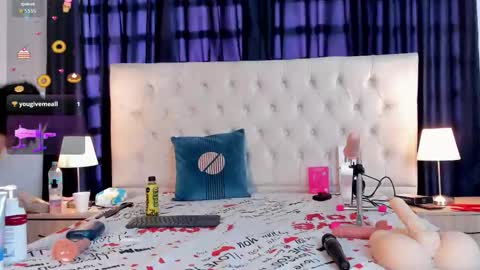 CELESTE MIRANDA online show from November 2025 12:27:02 PM