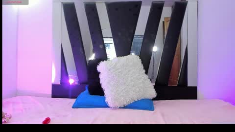 Mariana online show from April 2026 04:01:02 PM