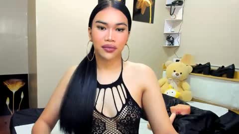 celestinaxisabella online show from April 2026 12:54:02 AM