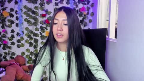 Snapshot of celestinepurple chatting on January 2025 09:25:02 PM Celestineeeeee online show from January 2025 09:25:02 PM