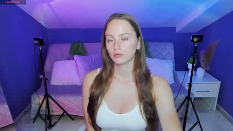 elin online show from October 2025 02:07:01 PM