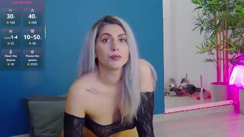 Snapshot of celinemeyerr chatting on May 2026 05:25:01 AM CelineMeyer online show from May 2026 05:25:01 AM