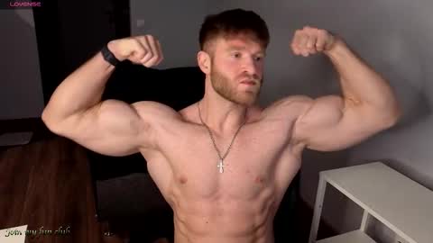 Bruce online show from October 2025 08:28:01 PM