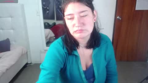 Cerecita  online show from February 2025 12:48:02 PM