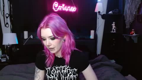 Averi online show from March 2025 02:26:01 AM