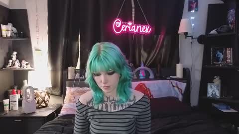 Averi online show from September 2025 10:36:01 PM
