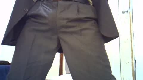 Snapshot of cesar_dant chatting on January 2025 11:11:01 PM Cesar online show from January 2025 11:11:01 PM