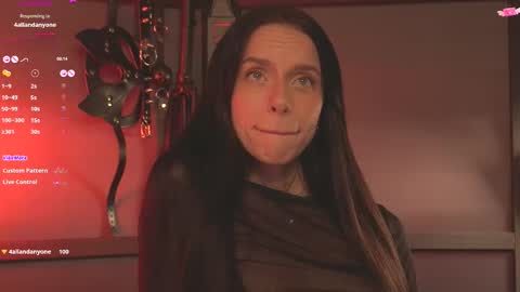 Casey online show from September 2025 09:38:01 PM