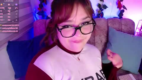 Snapshot of chaarlotte_1 chatting on January 2025 11:17:01 PM charlotte online show from January 2025 11:17:01 PM