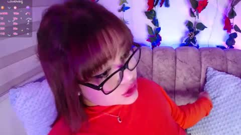 Snapshot of chaarlotte_1 chatting on January 2025 08:43:01 PM charlotte online show from January 2025 08:43:01 PM