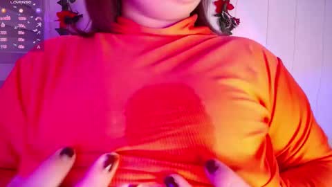 Snapshot of chaarlotte_1 chatting on February 2025 04:19:02 PM charlotte online show from February 2025 04:19:02 PM