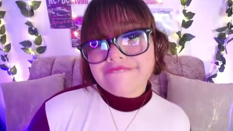 Snapshot of chaarlotte_1 chatting on September 2025 02:27:02 PM charlotte online show from September 2025 02:27:02 PM