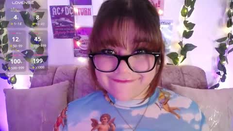 Snapshot of chaarlotte_1 chatting on September 2025 07:05:01 PM charlotte online show from September 2025 07:05:01 PM